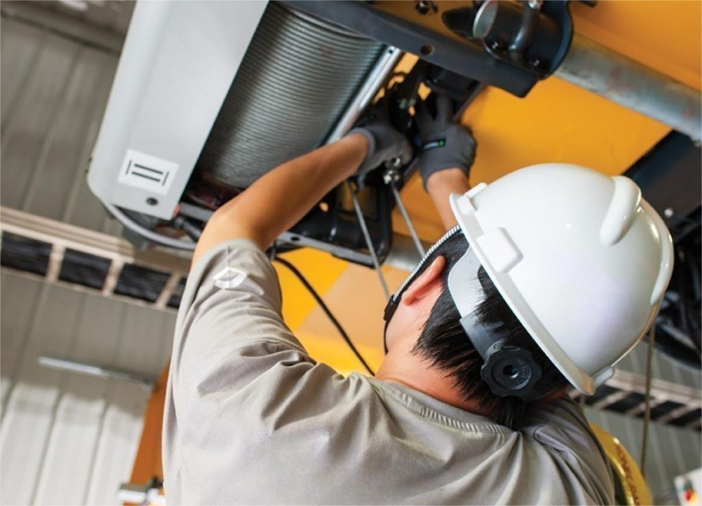 Wire rope electric hoist